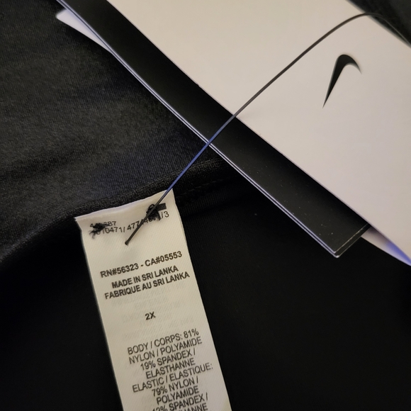 Nike Black Sports Bra with White Swoosh - Picture 4 of 4